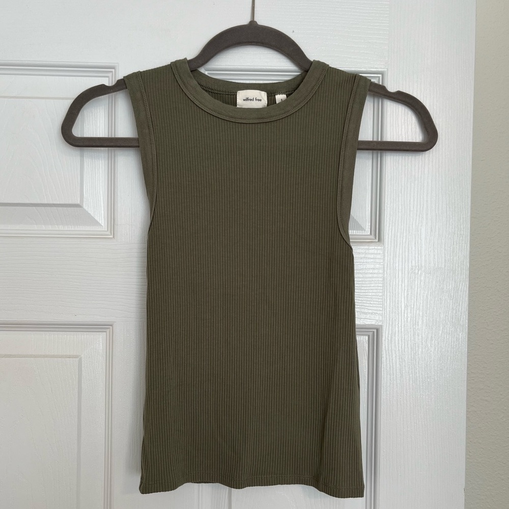 Aritzia Wilfred Tank